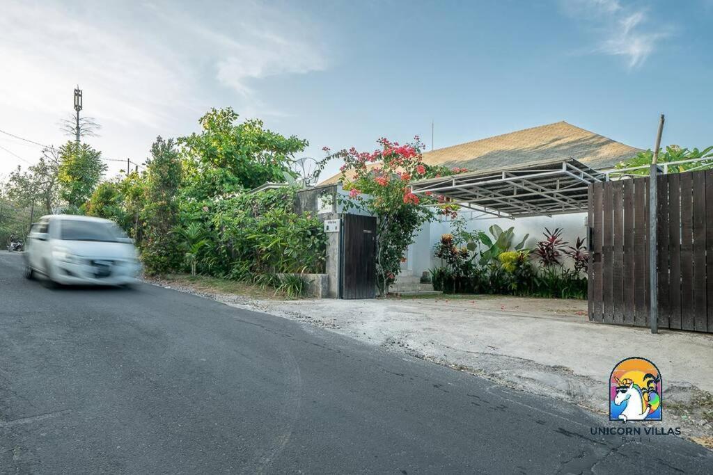 Villa Eva - By Unicorn Villas Bali Uluwatu Exteriör bild